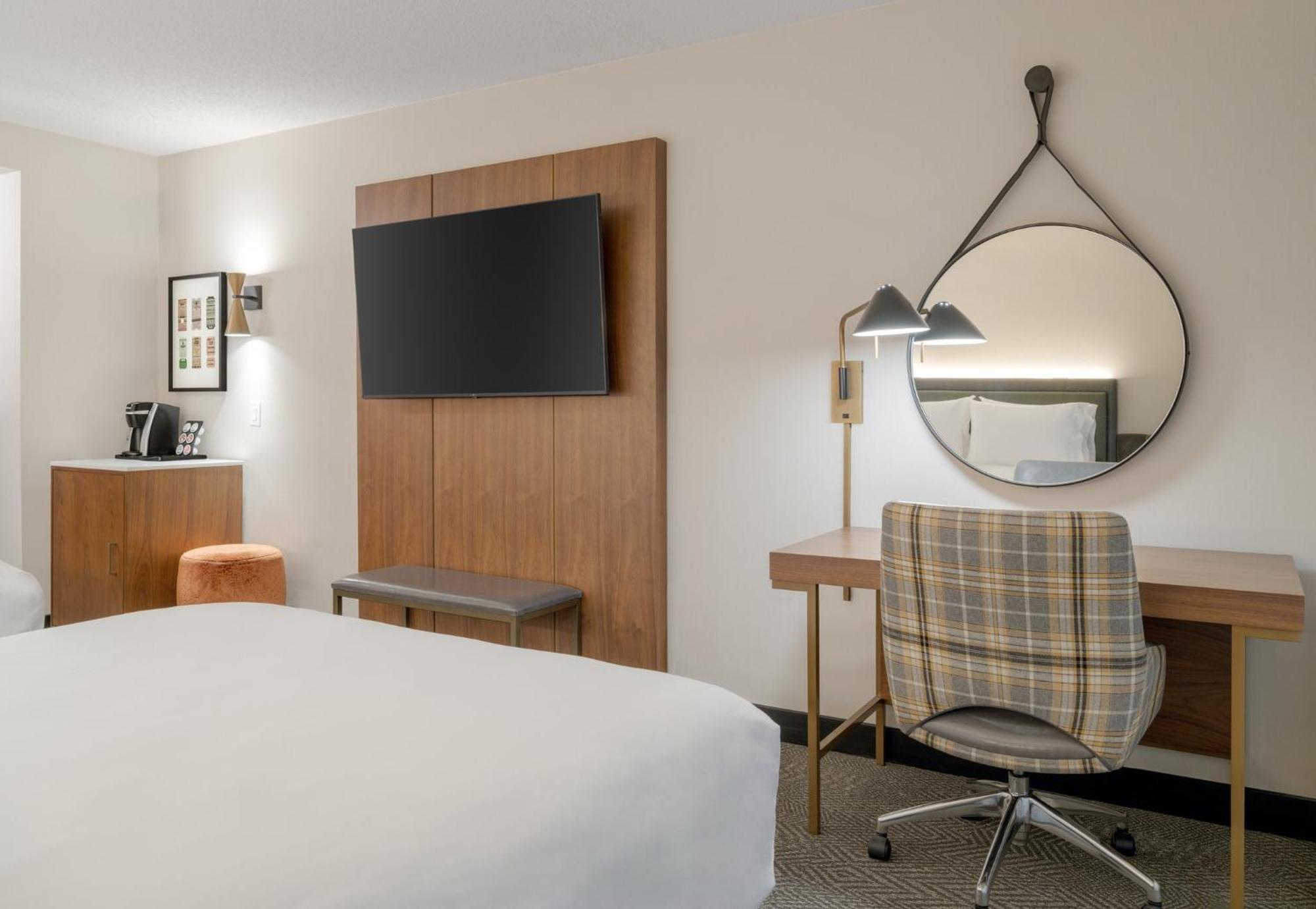 Hotel Crowne Plaza Indianapolis-Dwtn-Union Stn By Ihg Esterno foto