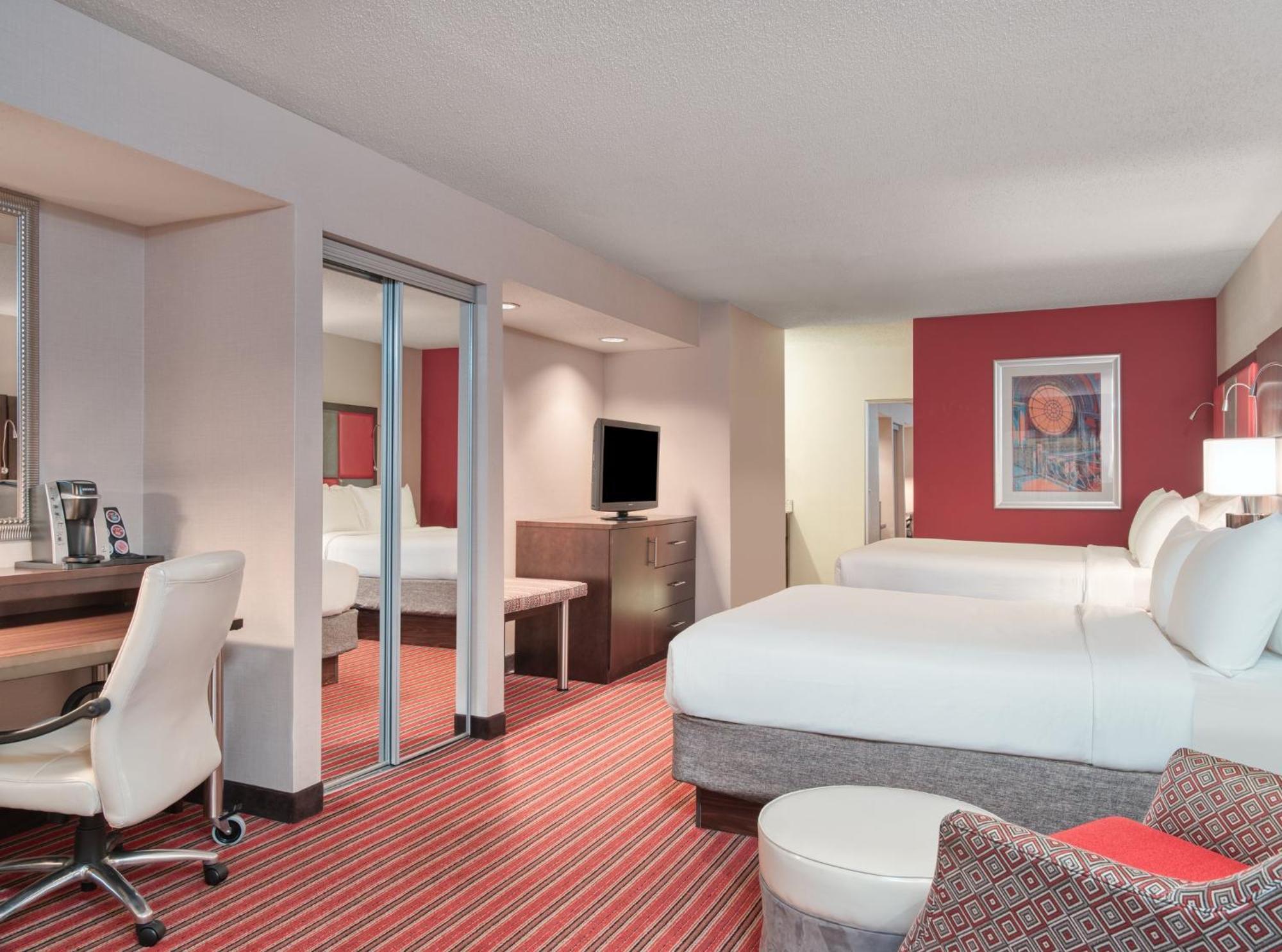 Hotel Crowne Plaza Indianapolis-Dwtn-Union Stn By Ihg Esterno foto