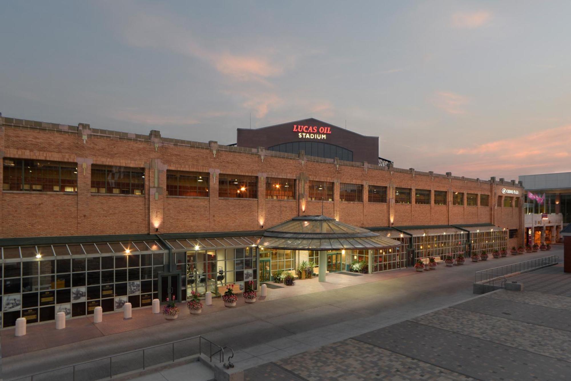 Hotel Crowne Plaza Indianapolis-Dwtn-Union Stn By Ihg Esterno foto