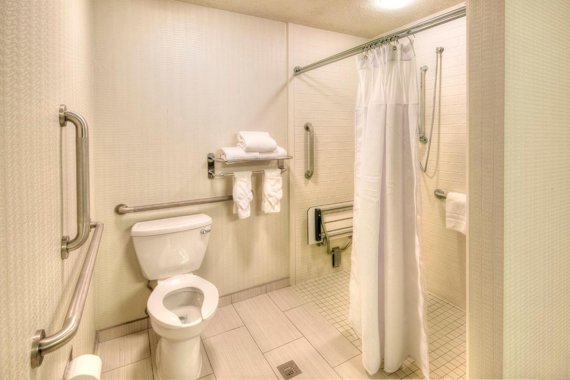 Hotel Crowne Plaza Indianapolis-Dwtn-Union Stn By Ihg Esterno foto