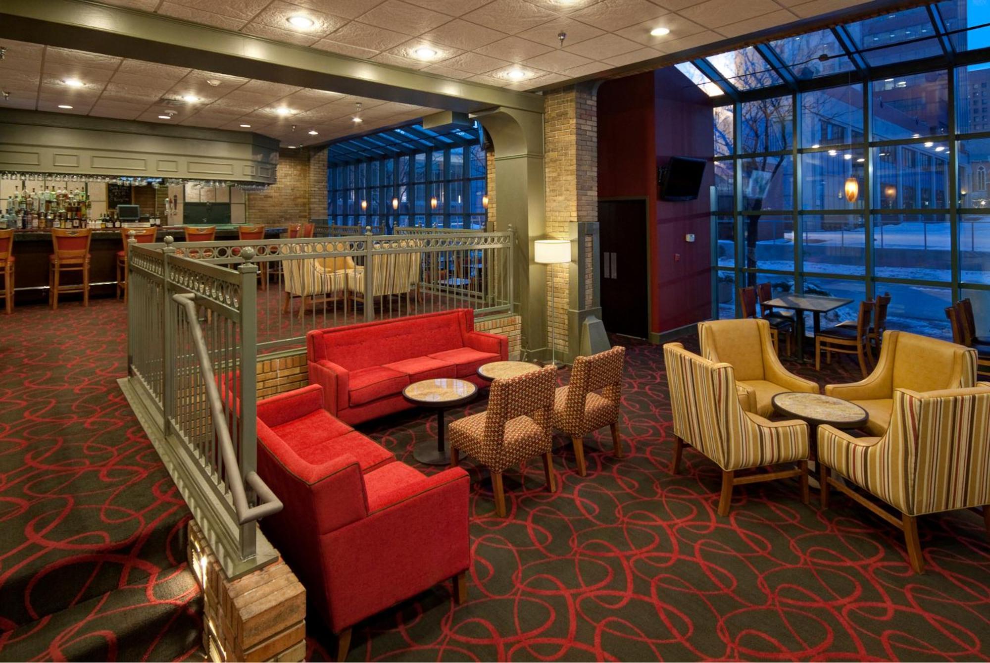 Hotel Crowne Plaza Indianapolis-Dwtn-Union Stn By Ihg Esterno foto